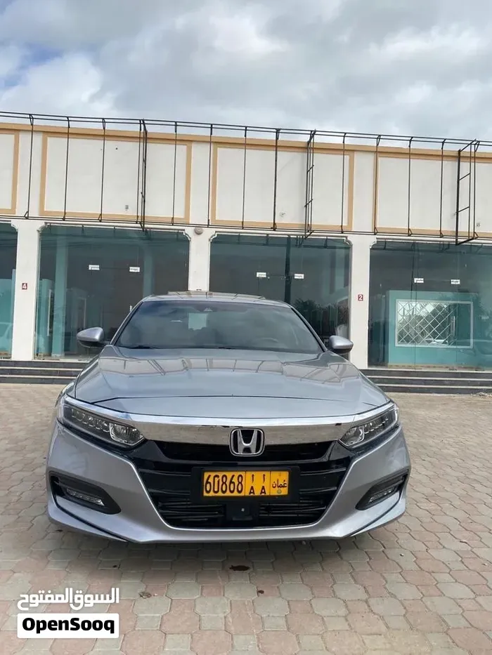 Honda Accord 2018 photo 3