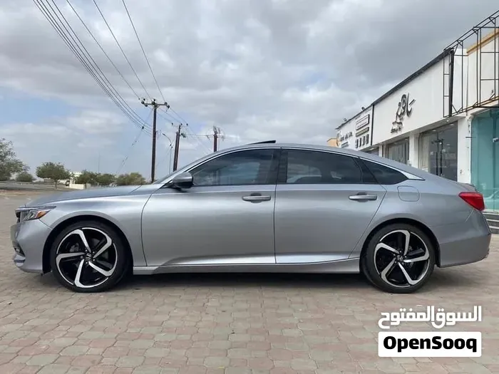 Honda Accord 2018 photo 4