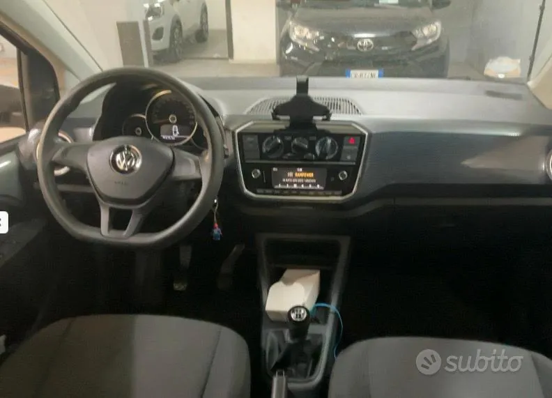 Volkswagen Up 2019 photo 4