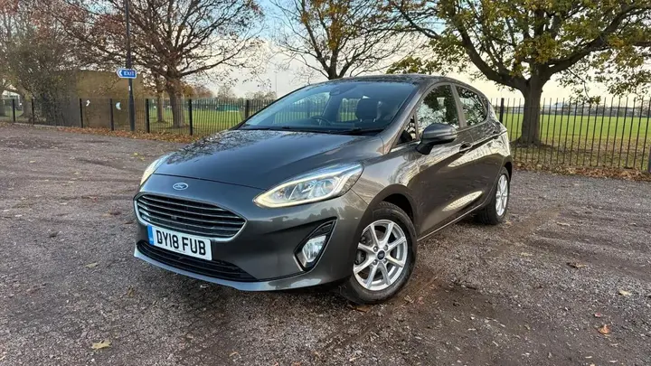 Ford Fiesta 2018 photo 2
