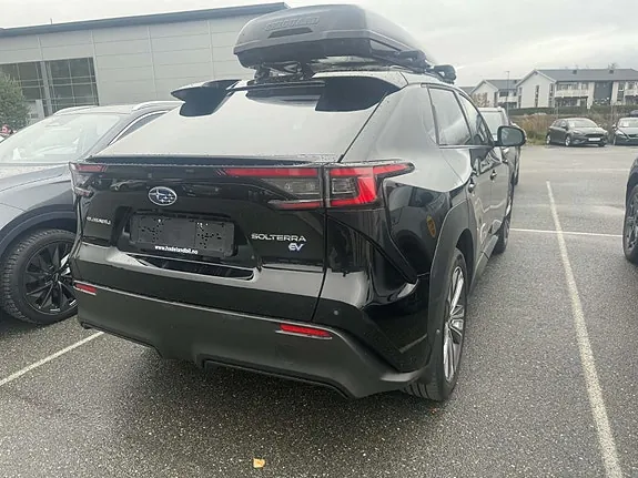 Subaru Solterra 2023 photo 3