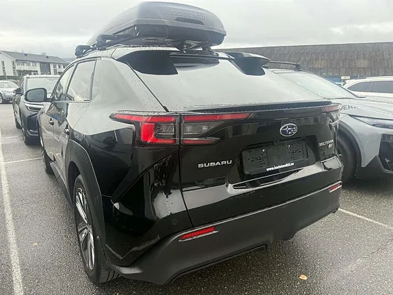 Subaru Solterra 2023 photo 4