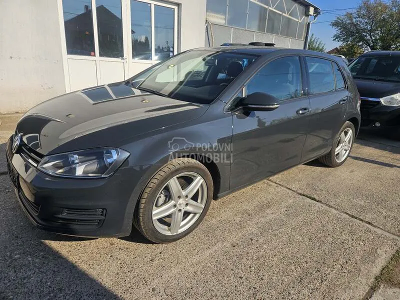 Volkswagen Golf 2013 photo 3