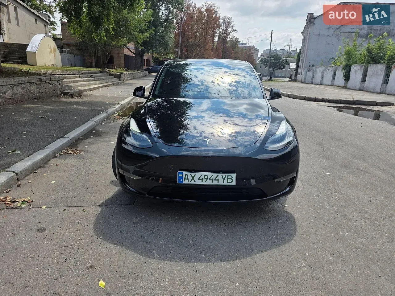 Tesla Model Y 2023 photo 3