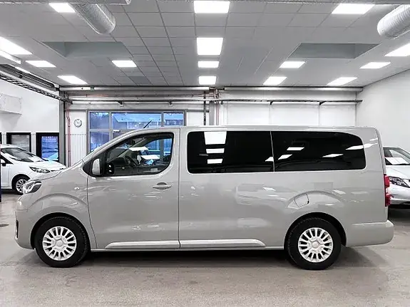 Toyota Proace Verso 2019 photo 2