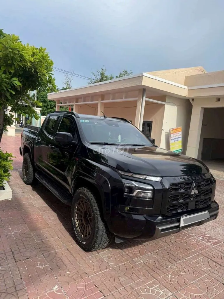 Mitsubishi Triton 2024 photo 2