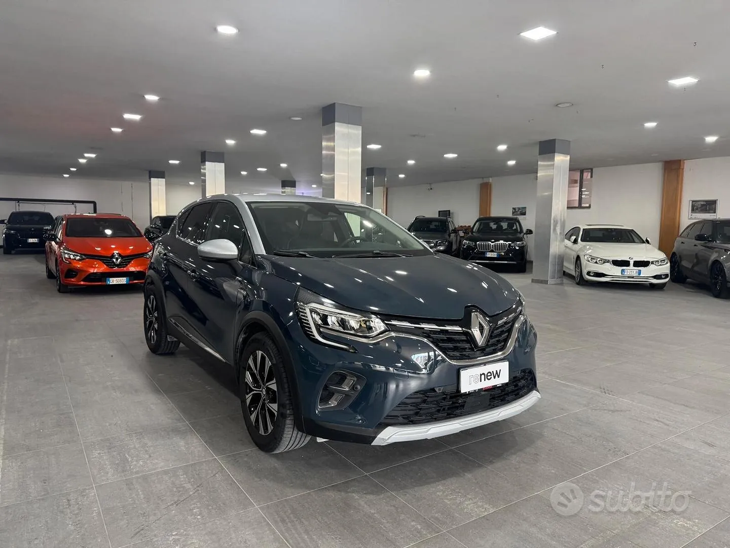 Renault Captur 2023 photo 2