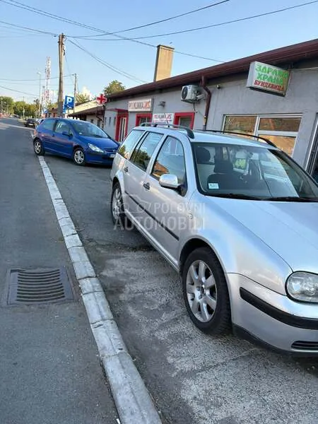 Volkswagen Golf 2001 photo 2