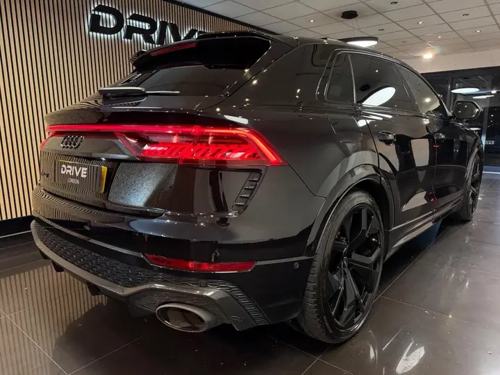 Audi Rs Q8 2021 photo 3