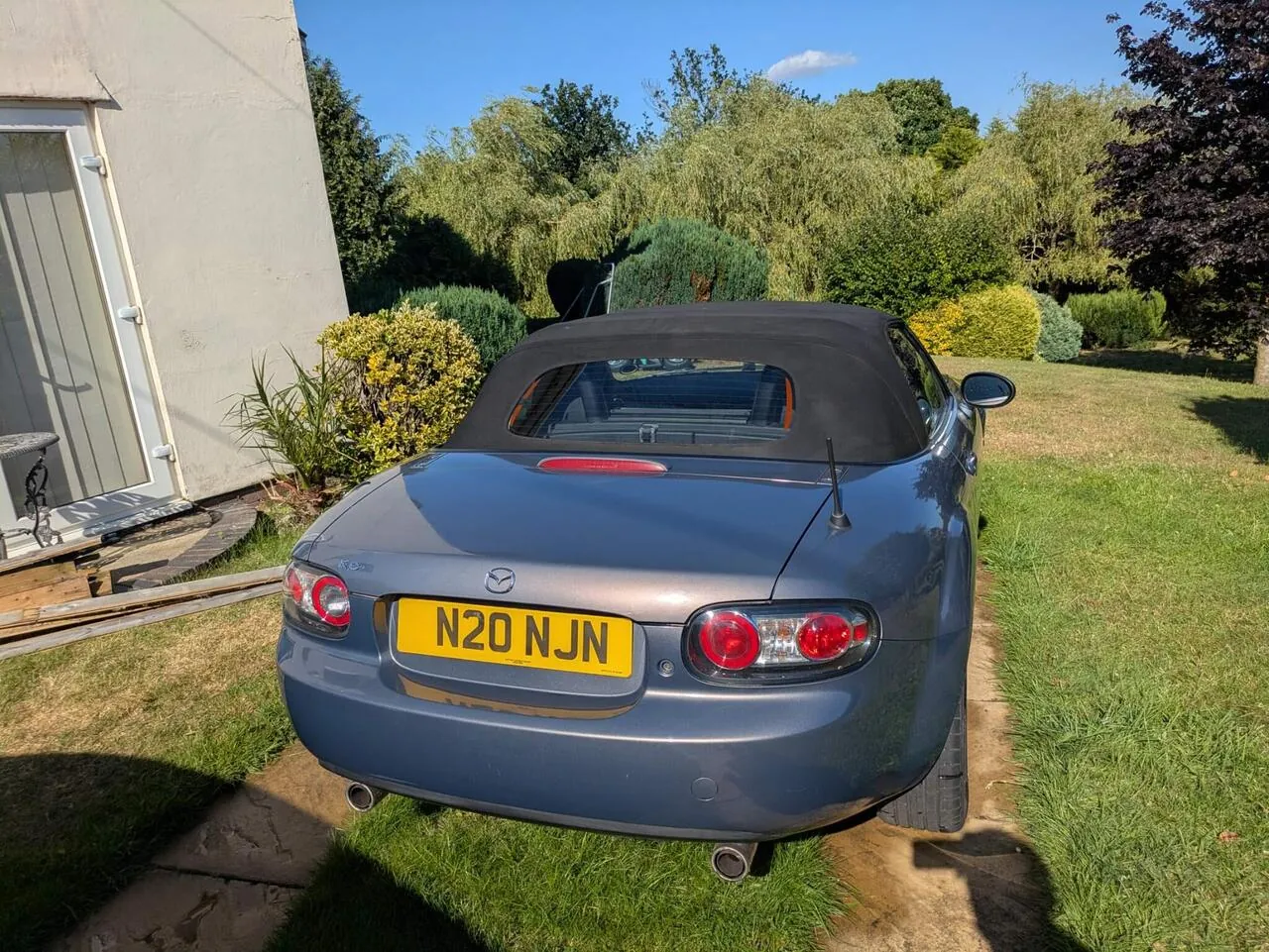 Mazda Mx-5 2005 photo 2