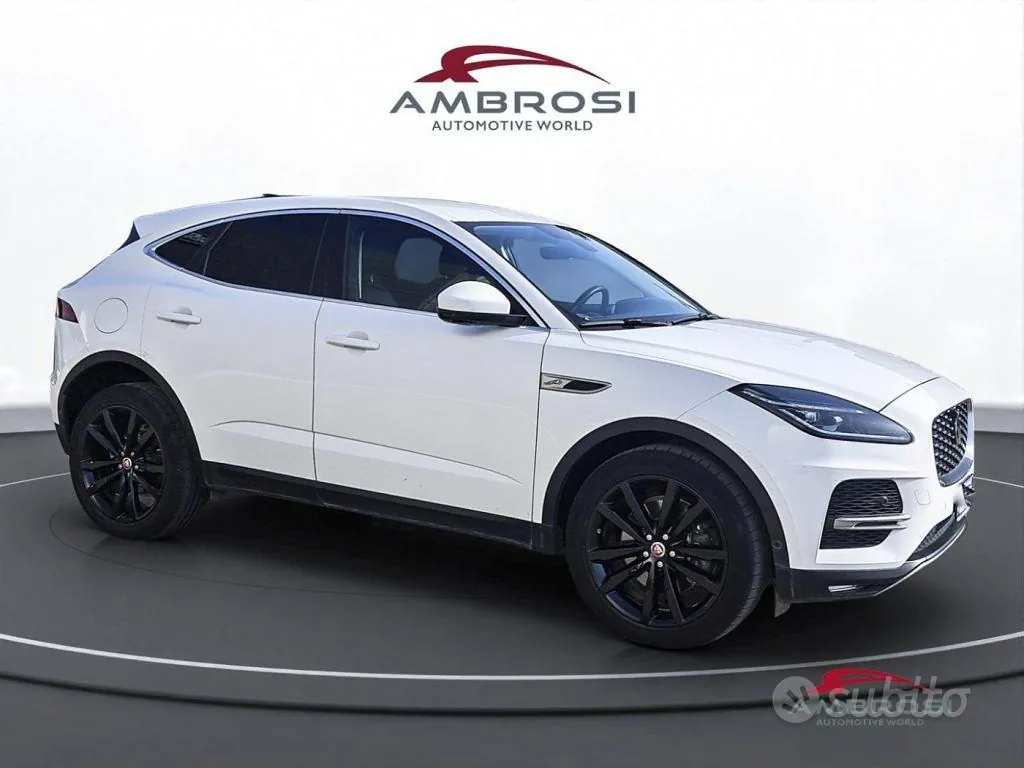 Jaguar E-Pace 2021 photo 2