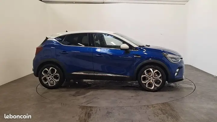 Renault Captur 2022 photo 4