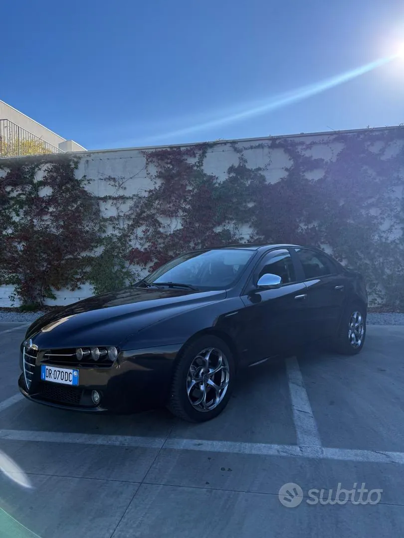 Alfa Romeo 159