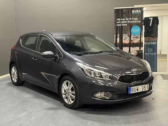 Kia Ceed 2013 photo 2