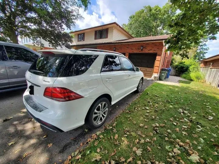 Mercedes-Benz Gle 350D 2016 photo 2