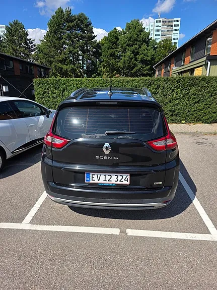 Renault Grand Scenic 2017 photo 2
