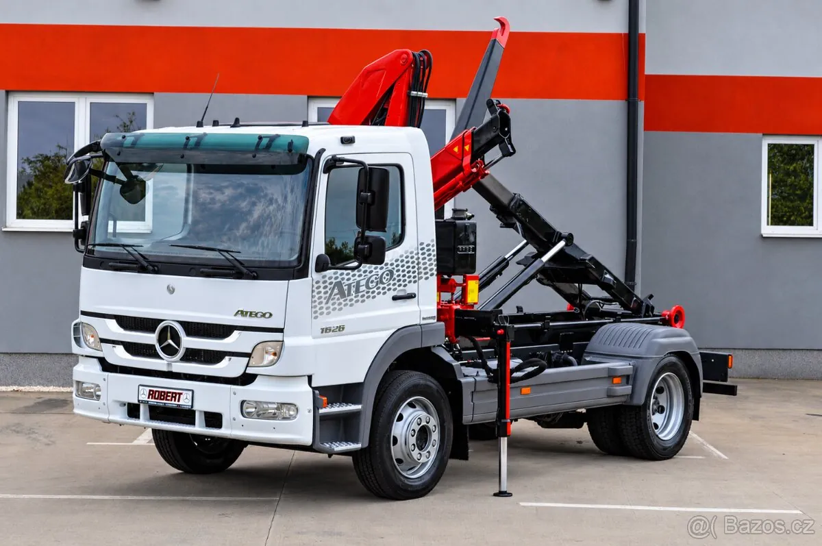 Mercedes-Benz Atego 1626 2011 photo 2