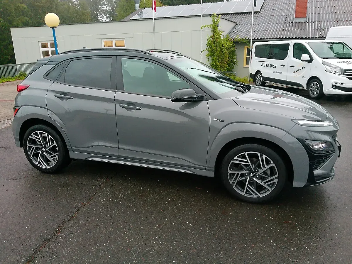 Hyundai Kona 2023 photo 2