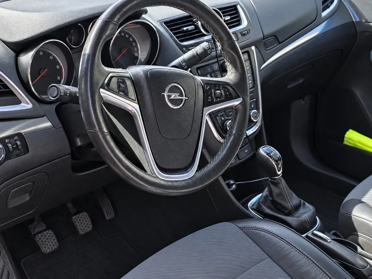 Opel Mokka 2013 photo 3