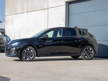 Peugeot 208 2025 photo 2
