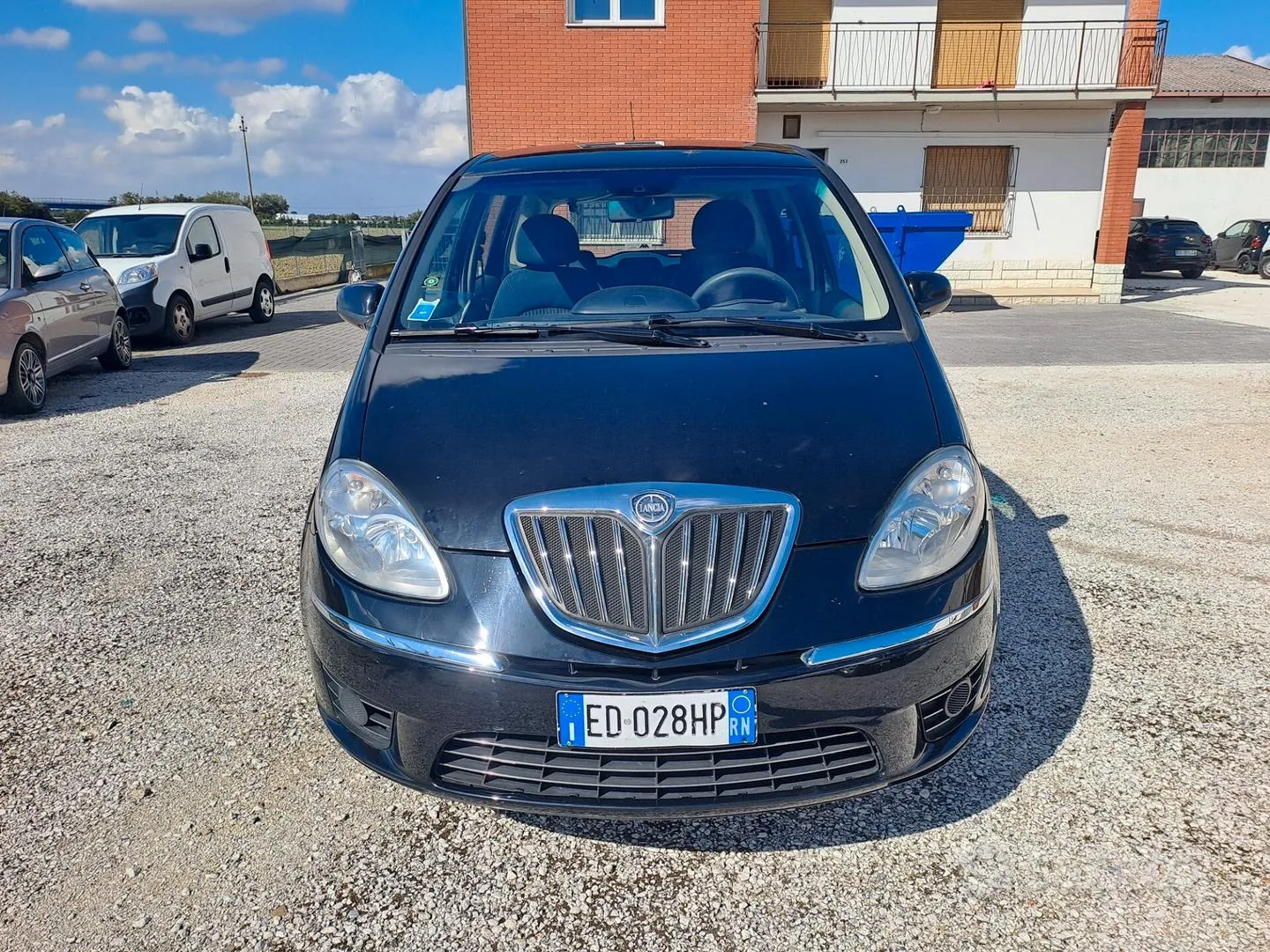 Lancia Musa 2011 photo 2