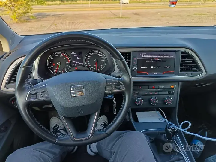 Seat Leon 2018 photo 2