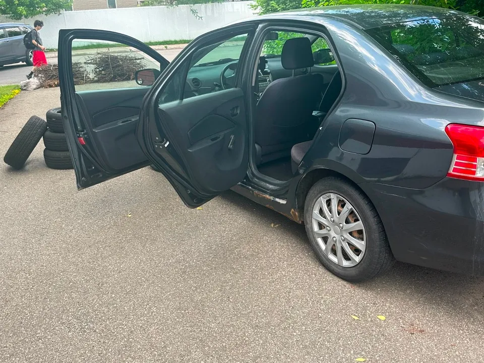 Toyota Yaris 2008 photo 5