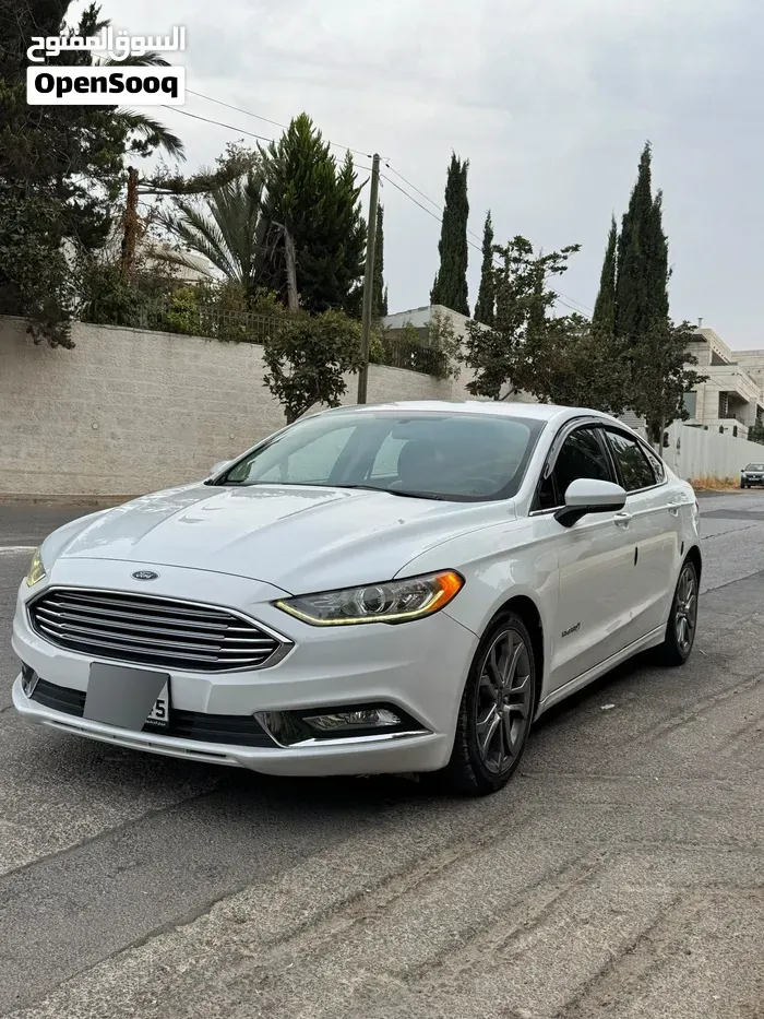 Ford Fusion 2017 photo 3