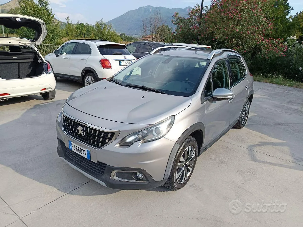 Peugeot 2008 2017 photo 2