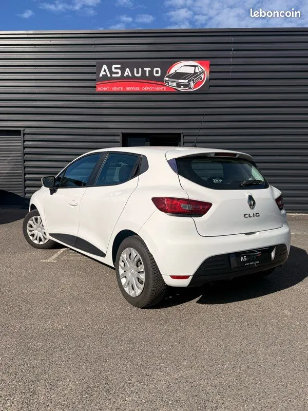 Renault Clio 2017 photo 3