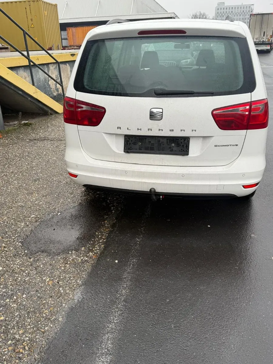 Seat Alhambra 2014 photo 3