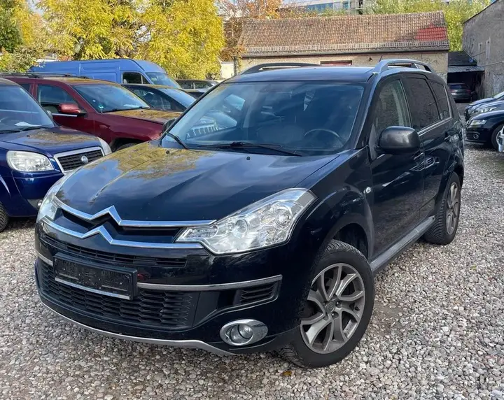 Citroen C-Crosser