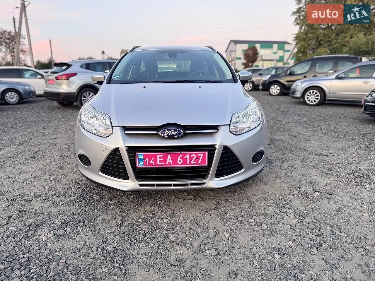 Ford Focus 2014 photo 2