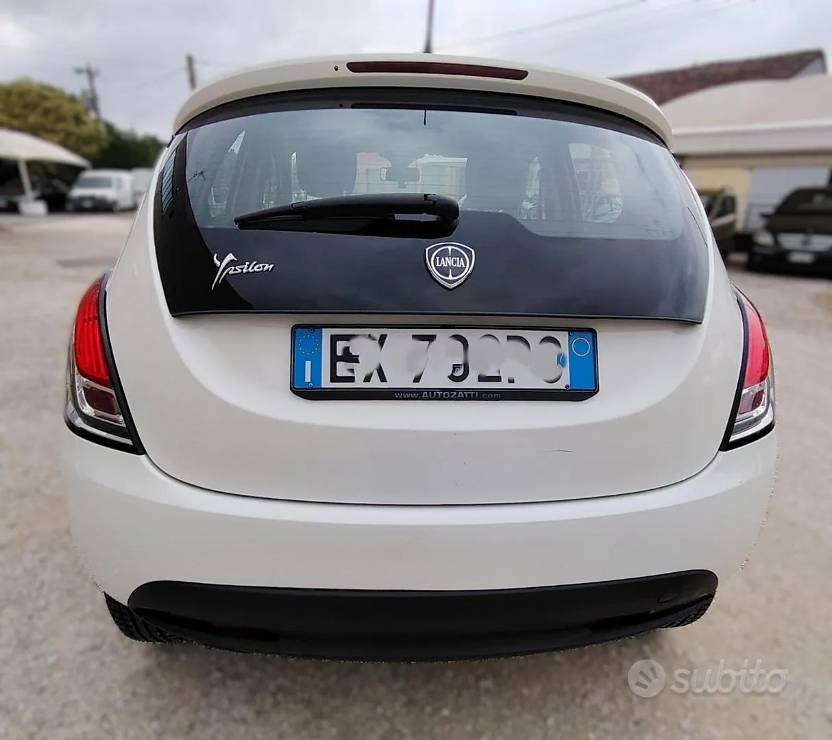 Lancia Ypsilon 2014 photo 3