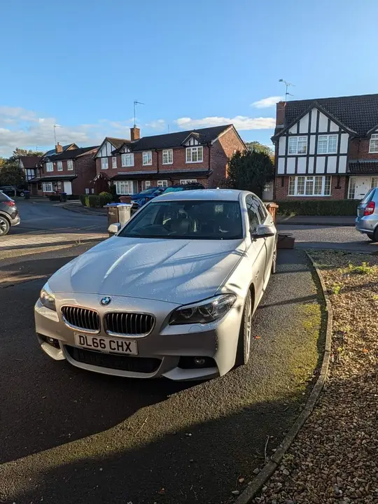 BMW 5 Series 2016 photo 3