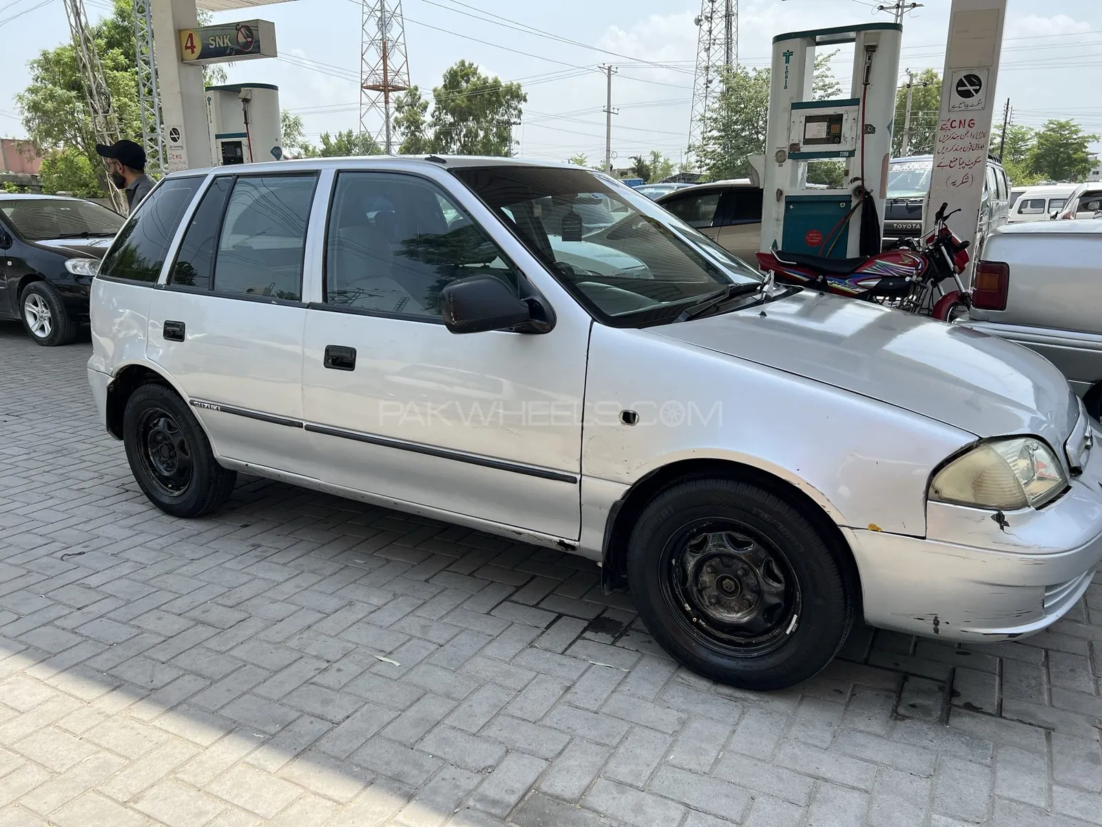 Suzuki Cultus