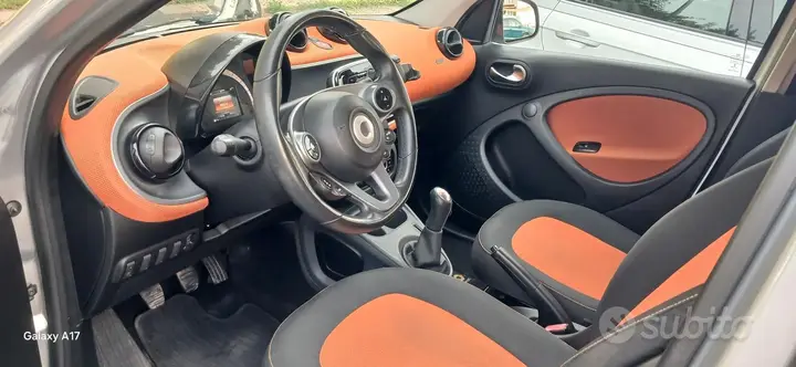 Smart Forfour 2015 photo 3