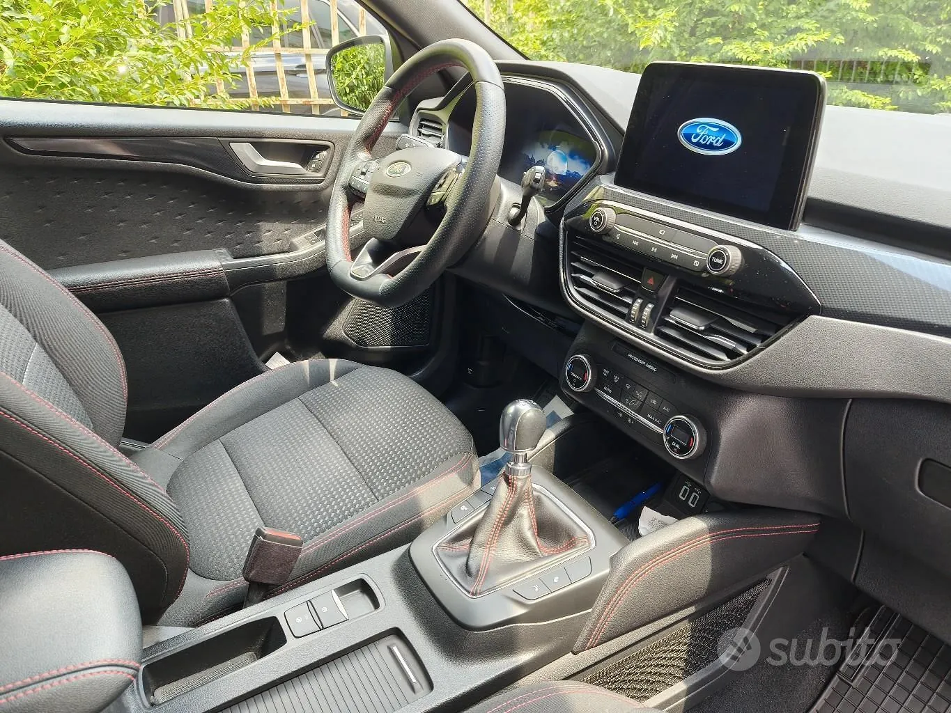 Ford Kuga 2021 photo 3