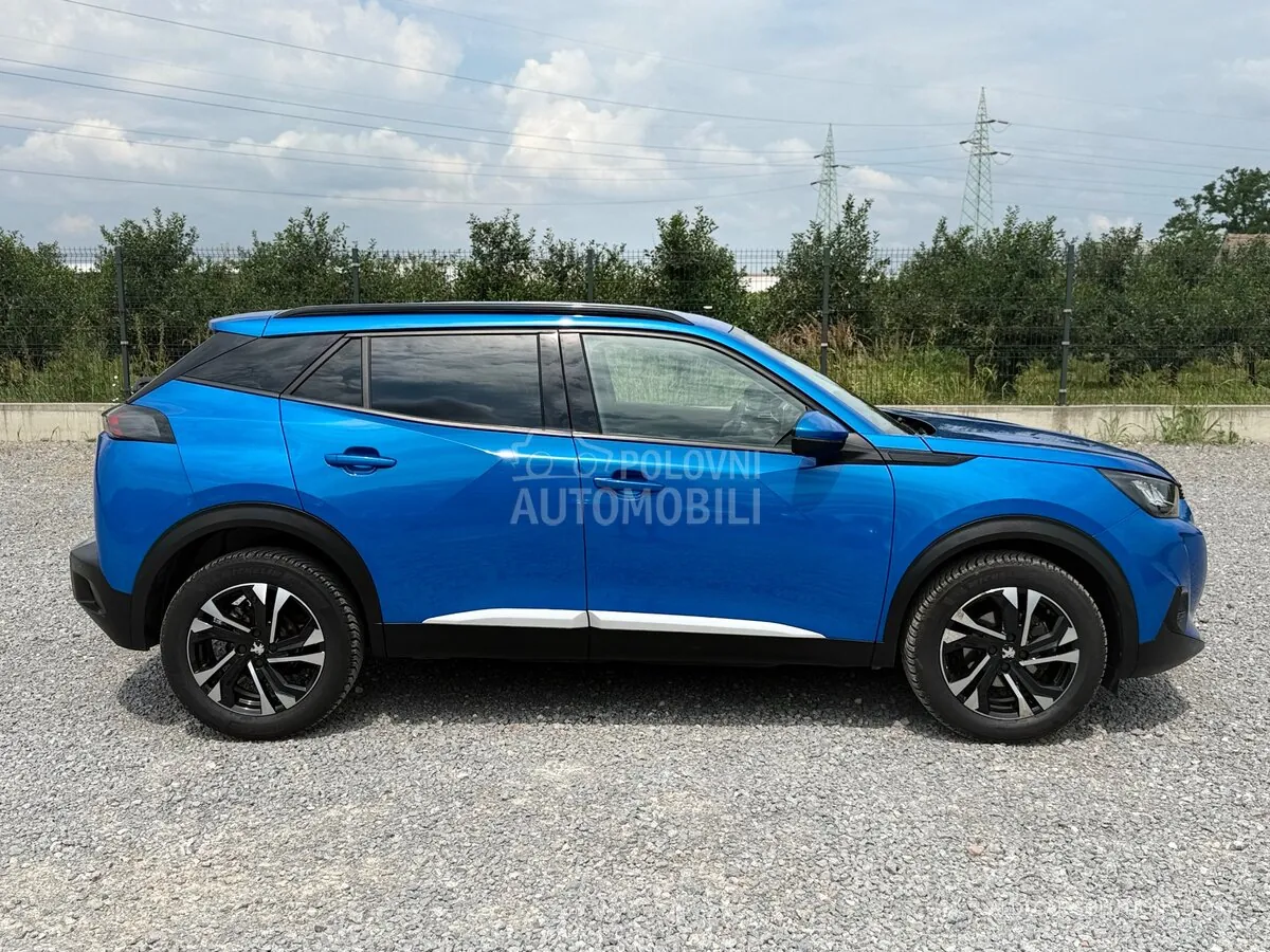 Peugeot 2008 2021 photo 4