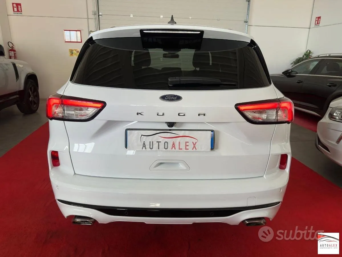 Ford Kuga 2023 photo 5
