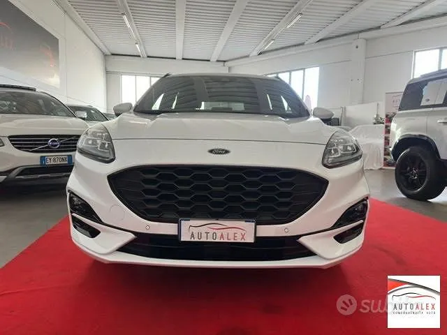 Ford Kuga 2023 photo 2