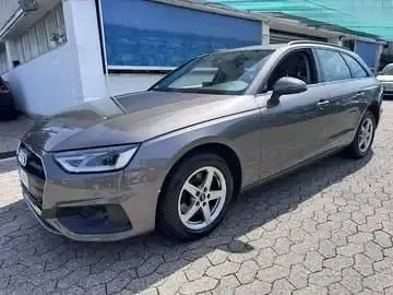Audi A4 2021 photo 5