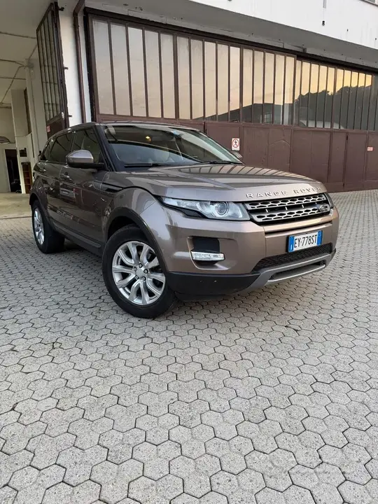Land Rover Range Rover Evoque 2015 photo 4