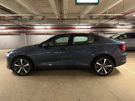 Polestar 2 2022 photo 2
