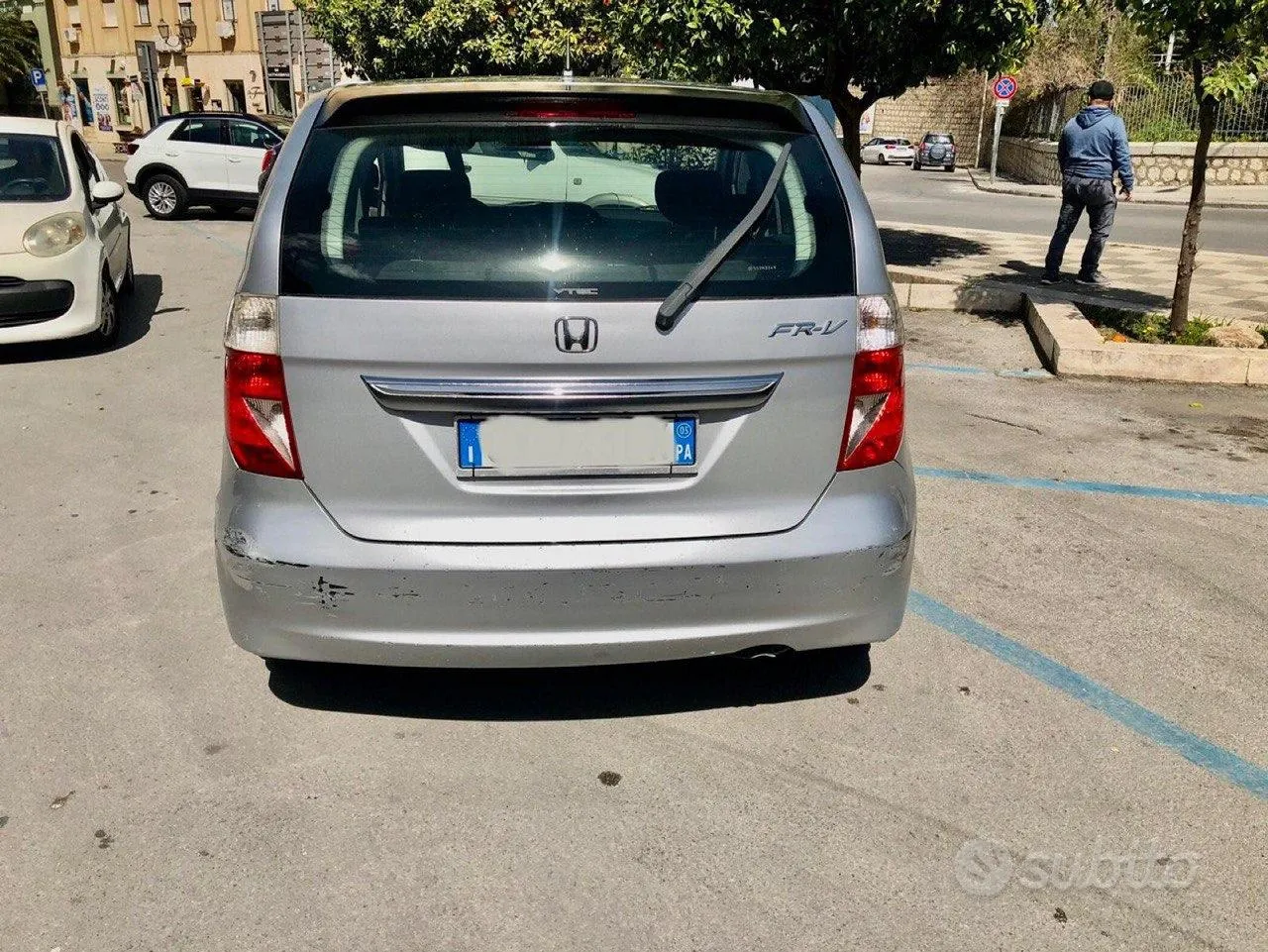 Honda Fr-V 2004 photo 5