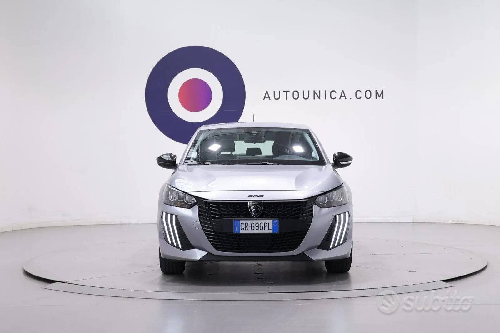 Peugeot 208 2024 photo 2