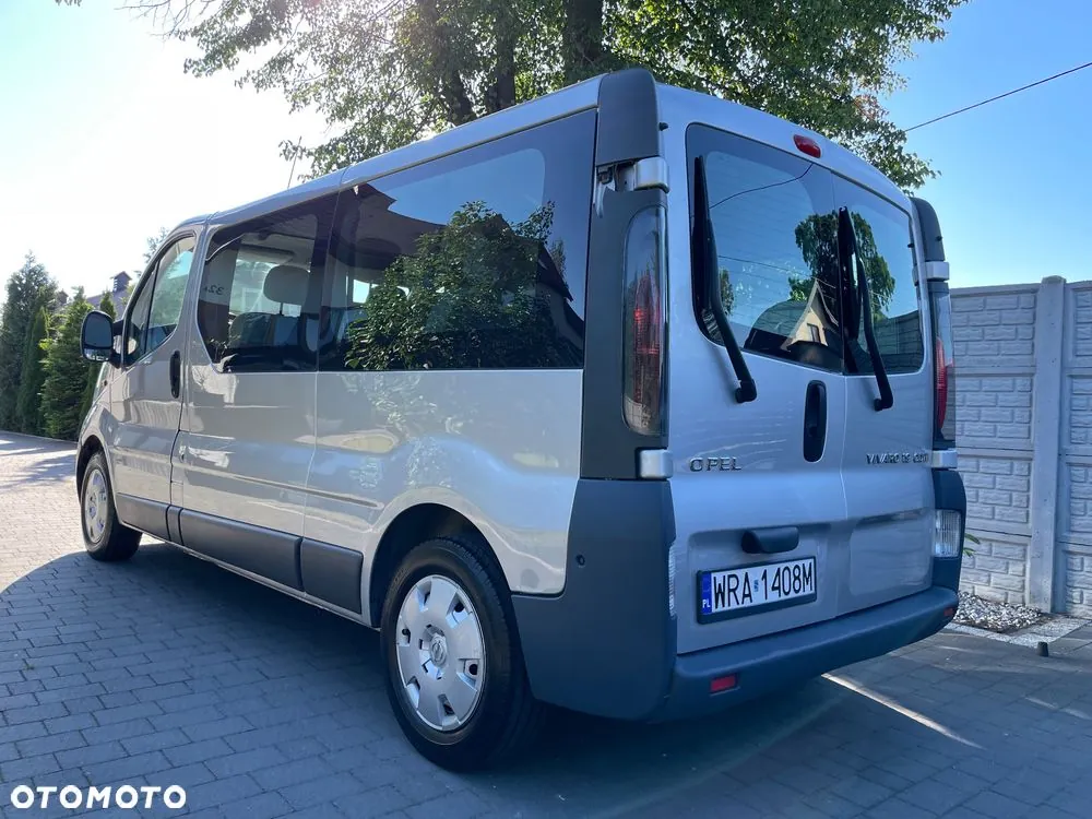 Opel Vivaro 2006 photo 4
