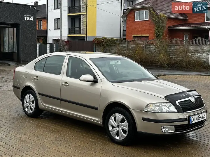 Skoda Octavia 2005 photo 3
