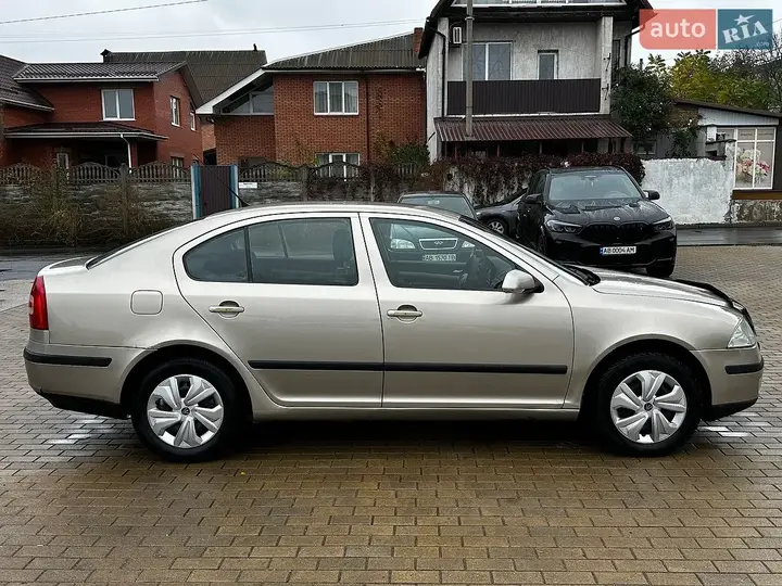 Skoda Octavia 2005 photo 4