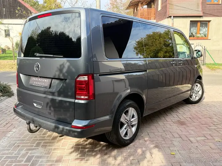 Volkswagen Multivan 2017 photo 5